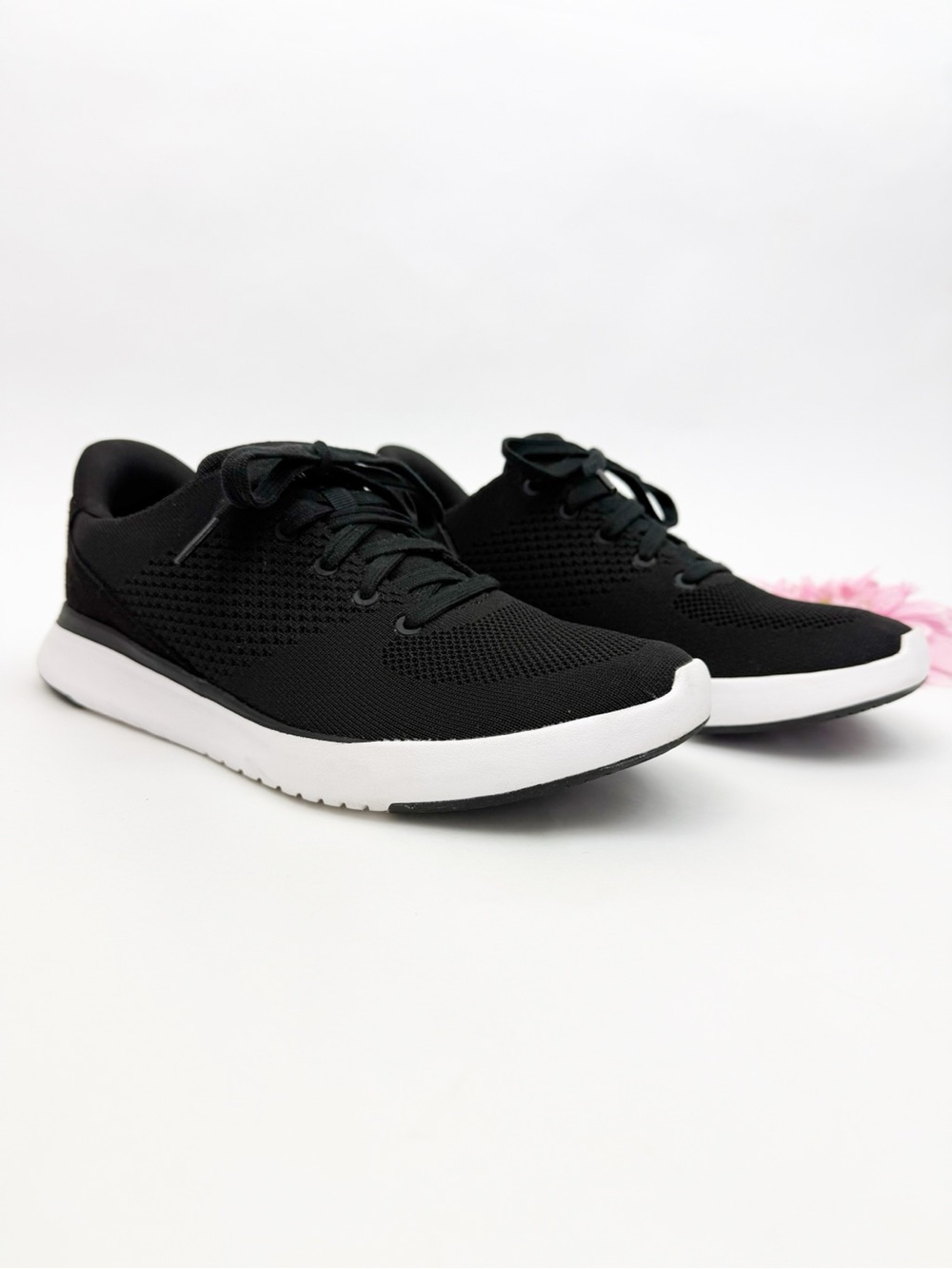Kizik Lima Sneakers Hands Free Black